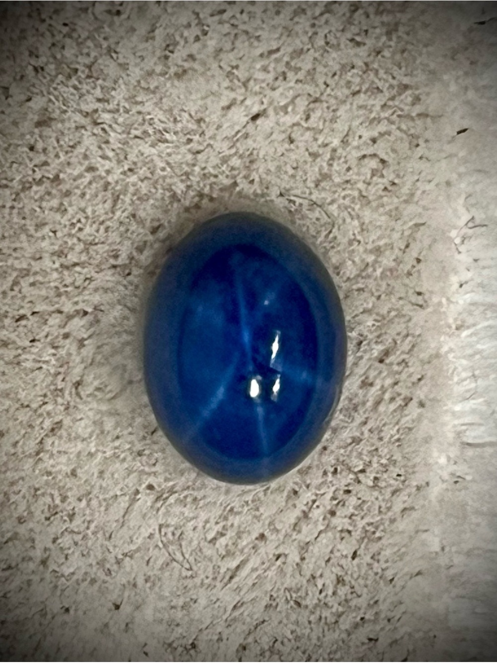 1.9 carat oval shaped linde star sapphire